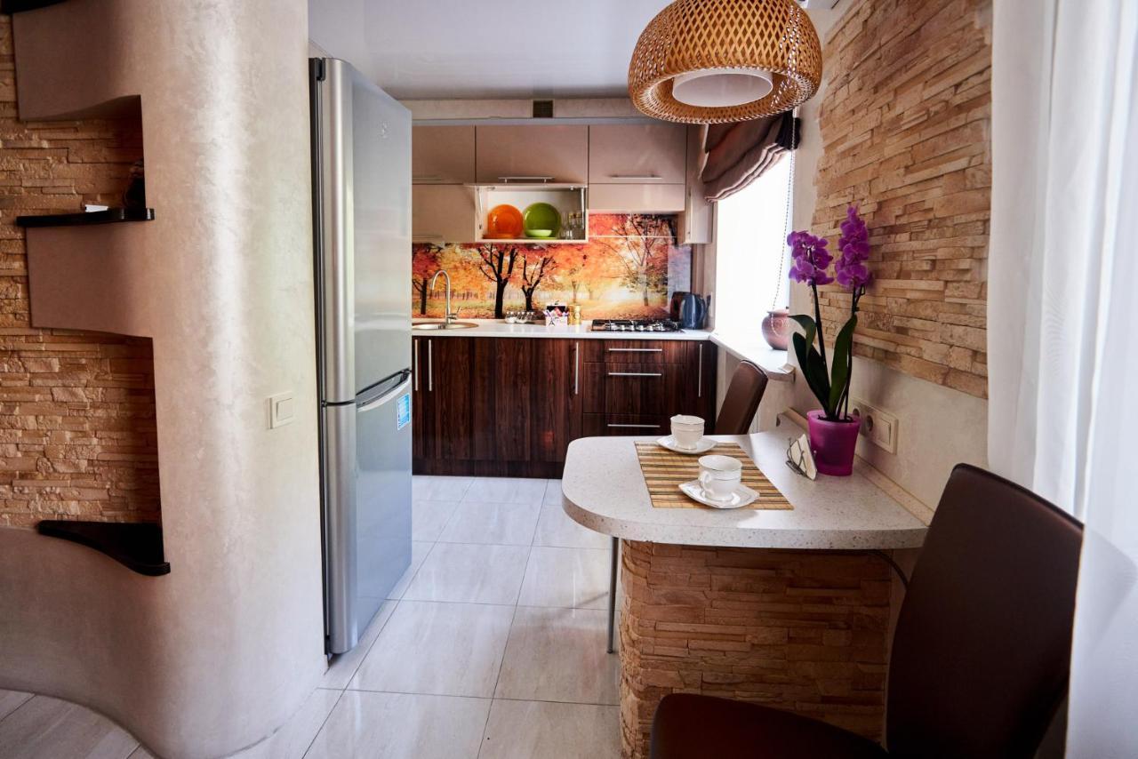 Apartment - Sobornaya Street Kremenchuk Ngoại thất bức ảnh